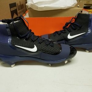 New Nike Air Cleats